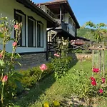 лъките Луксозна вила