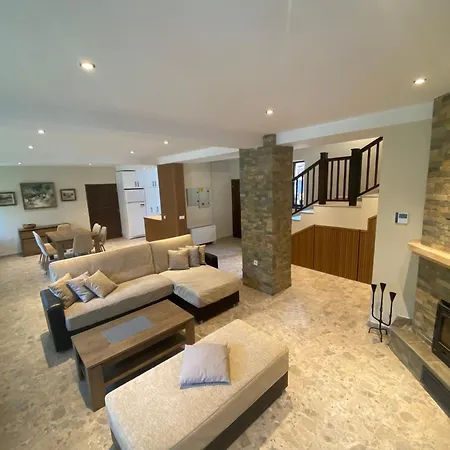 Villa лъките *