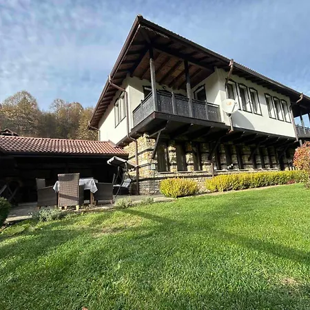 Villa лъките *